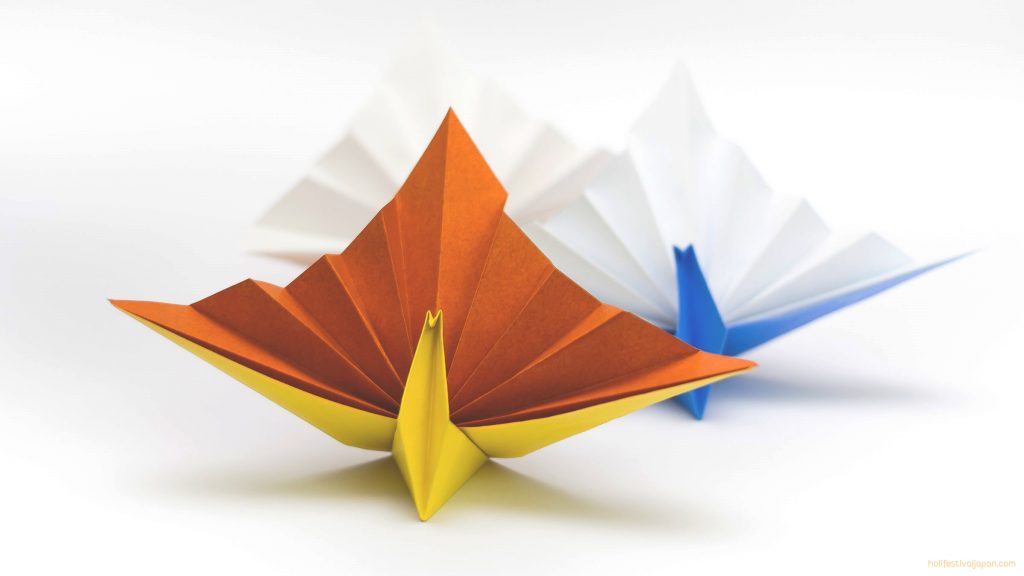 origami peacock 1024x576 - การพับกระดาษโอริกามิ