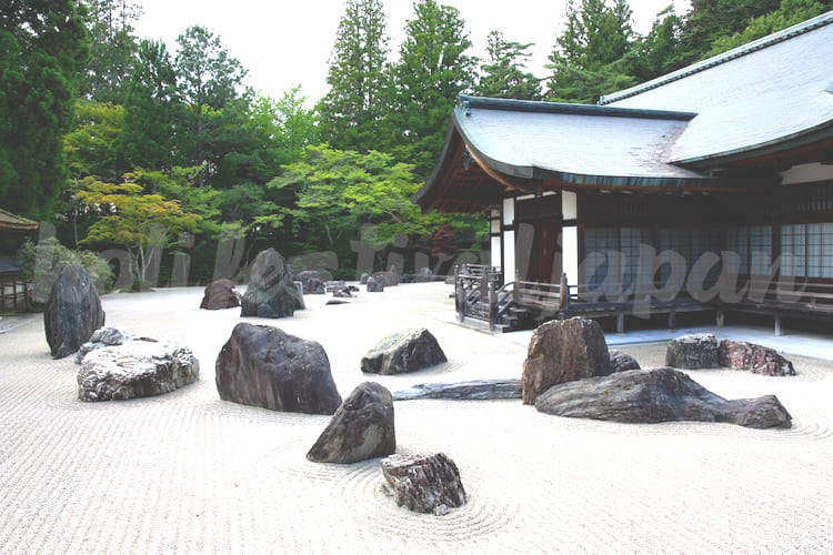 what is a zen garden - สวนเซ็นญี่ปุ่น