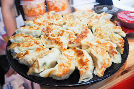 โคตรเด็ด! รีวิว Age Gyoza เกี๊ยวซ่าทอดน้ำมัน